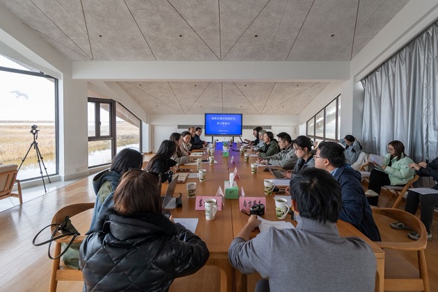 1 座谈会现场_20251224154116.jpg